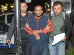 Kızını yemek yemediği için öldürmüş