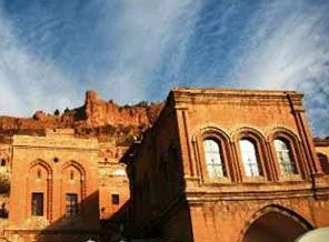 Mardin'de kiliseler restore ediliyor