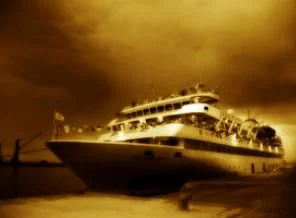 Mavi Marmara yolcusuz geliyor