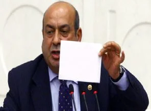 Mecliste söz aldı ve...