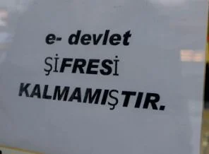 Online şifrede 'KALMADI' rezaleti!