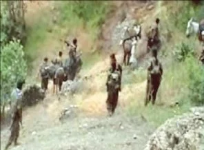 PKK'dan kaçan 9 terörist teslim oldu