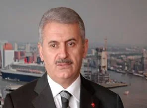 Rest çeker gibi açıklama yaptı