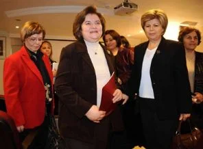 Sucu'nun ekibi de bıraktı