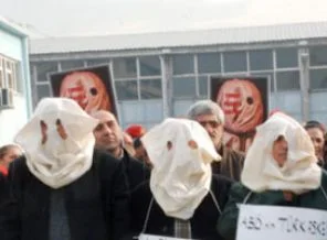 Torba yasaya torbalı eylem