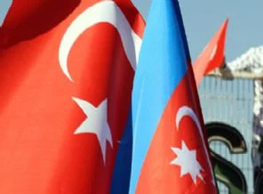 'Türkiye'yle uzaklıklar ve düşmalıklar geçiçi'