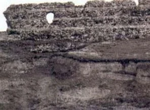 15 asır önce yapılan kaleden bir duvar kaldı