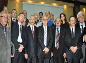 367'nin mucidi Kanadoğlu da CHP yolunda
