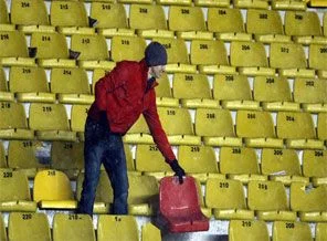 Ali Sami Yen Stadı'nın koltukları satılıyor