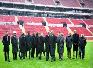 Arena'ya önce başkanlar çıktı