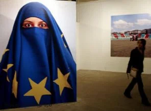 Avrupa İslam'ı tehdit olarak görüyor