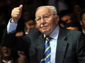 Bakan'dan Erbakan'a ziyareti