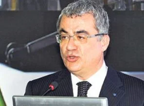 Başbakan'a yerli otomobil cevabı gecikmedi