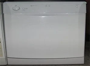 'Bulaşık makinesi kaybeden var mı?'