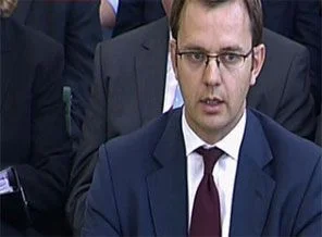 Cameron'ın iletişim direktörü istifa etti