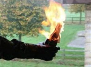 Cezaevinden çıktı yine moloflu eylemde yakalandı