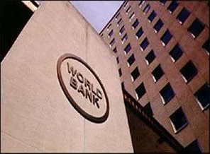 Dünya Bankası: Ekonomi büyüme aşamasına geçiyor