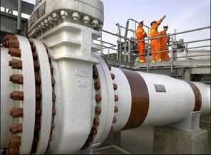 Ermenistan, İran'a petrol boru hattı ile bağlanıyor