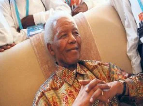 'Gülen Enstitüsü Barış Ödülü' Mandela'ya