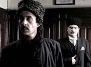 Hür Adam'a 8 sinemadan ambargo