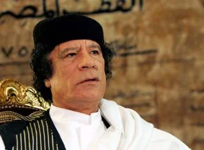 Kaddafi'den devrimcilere ilginç mesaj