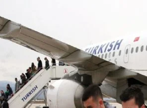 Kıbrıs-İstanbul uçağında bomba ihbarı!