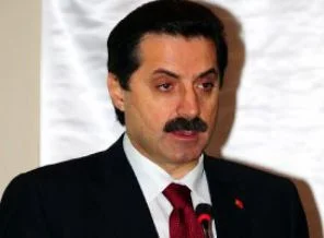 Kılıçdaroğlu, Başbakan'ı taklit ediyor