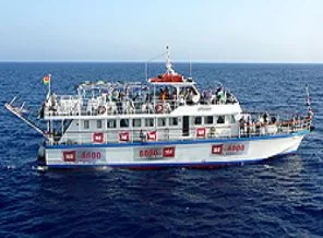 Korsan İsrail, Selam gemisinin peşinde
