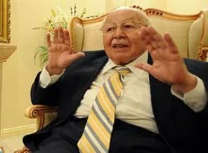 Necmettin Erbakan hastaneye kaldırıldı