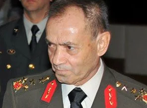 Orgeneral Berk'e hapis talebi