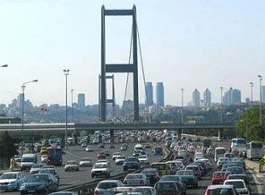 Trafiğe kayıtlı motorlu araç 15 milyonu aştı