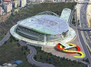 TT Arena'nın açılış törenine bilet yok