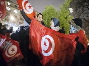 Tunus'taki gerginlik isyana dönüştü