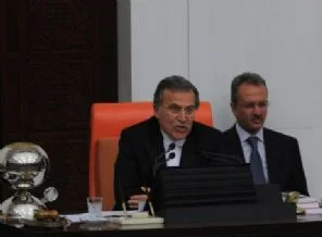 'Yasama çok ciddi bir iştir'