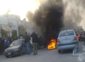Ambulanslara bile ateş açıyorlar