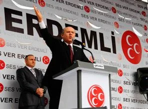 Bahçeli: Ordu'yu tümüyle darbeci göstermek haksızlık