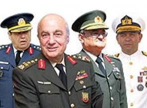 Balyoz komutanlarına tutuklama kararı