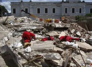 Bolivya'da çöken binada 15 ölü