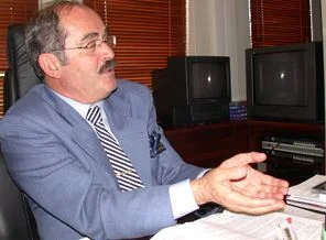 Büyükerşen, Kılıçdaroğlu'nu ayağına çağırdı