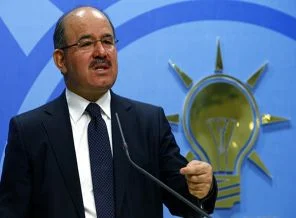 Çelik: Libya'daki vatandaşlarımız birincil meselemiz