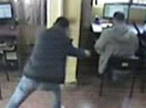 Çocukların gözü önünde kurşunlandı