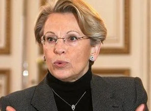 Fransa Dışişleri Bakanı: İstifa etmeyeceğim