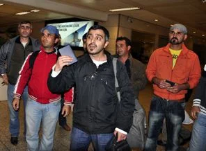 'Havalimanında polisler paramızı gasp etti'