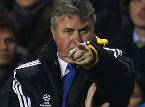 Hiddink:Beşiktaş'da seçecek türk yok!
