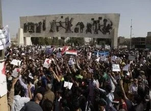 Irak'ta onbinler 'Tahrir'inde buluştu