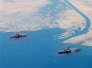 İran savaş gemileri Mısır'dan geçiş istedi