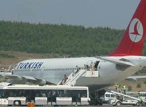 İstanbul'dan Bingazi'ye ekip ve kumanya