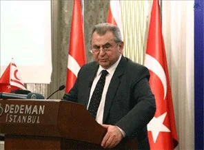 KKTC: Hristofyas çizmeyi aştı