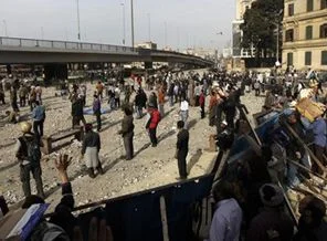 Mısır'da 7 genç protestocu lider tutuklandı