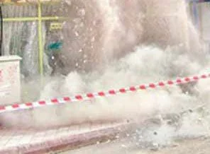 Mısır'da bina çöktü: 13 ölü